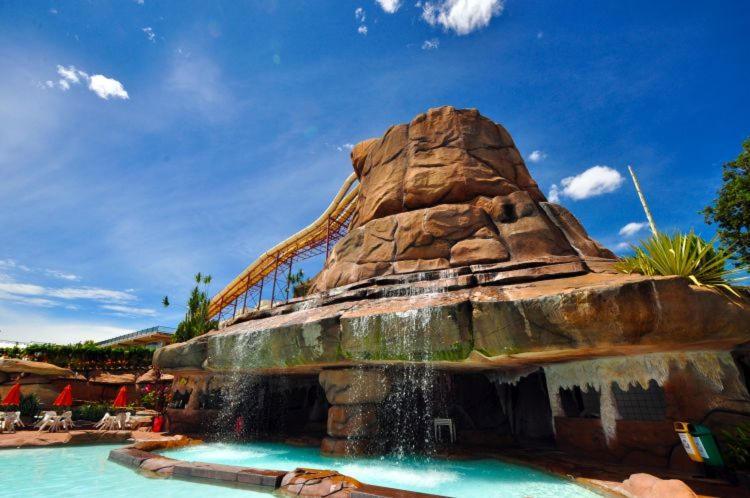 Hotel Piazza Diroma Acqua Park Caldas Novas Zewnętrze zdjęcie