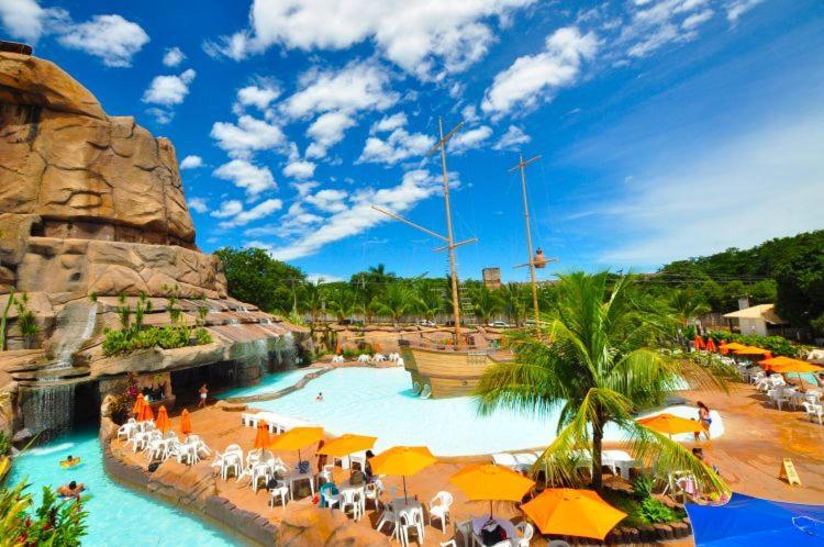 Hotel Piazza Diroma Acqua Park Caldas Novas Zewnętrze zdjęcie